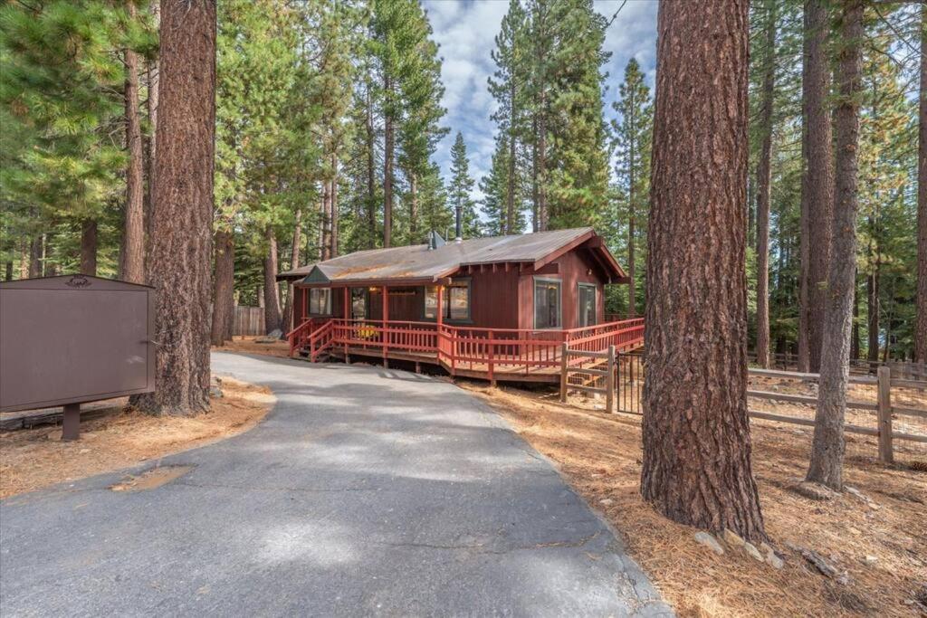 Cozy Pet-Friendly Cabin W Fenced-In Yard Close To Slopes Beach Town Carnelian Bay Kültér fotó